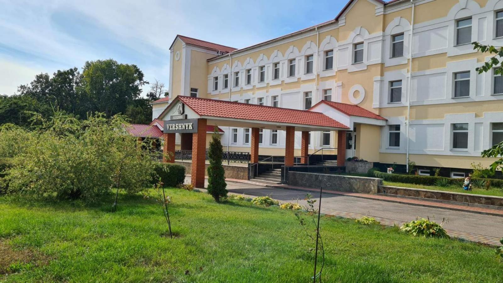 Vershnyk Cherkasy Ngoại thất bức ảnh