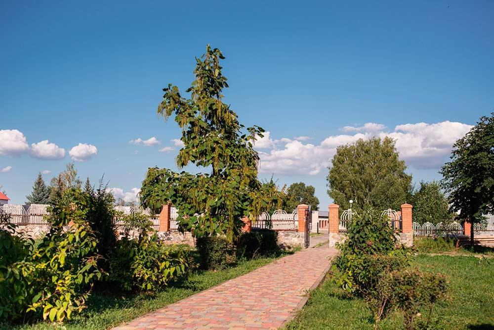 Vershnyk Cherkasy Ngoại thất bức ảnh