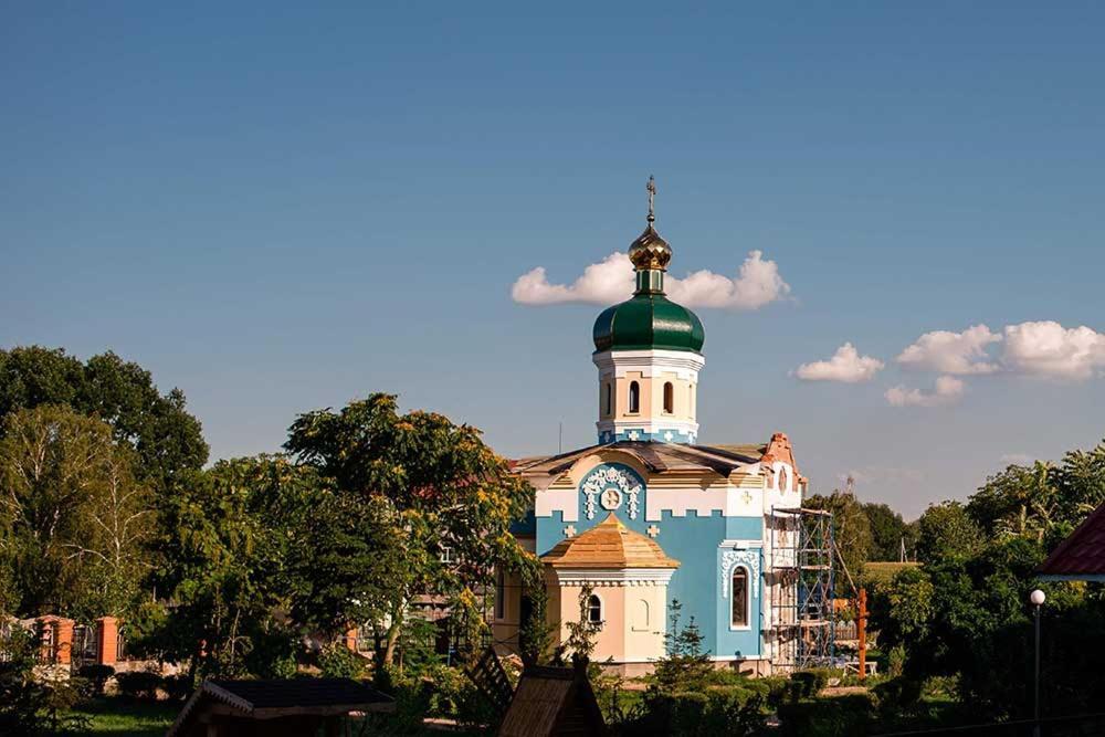 Vershnyk Cherkasy Ngoại thất bức ảnh