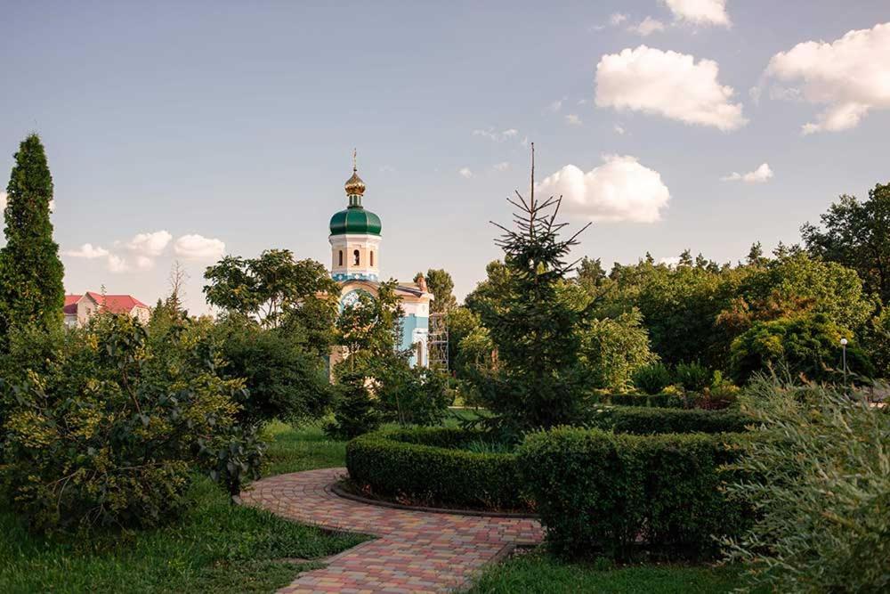Vershnyk Cherkasy Ngoại thất bức ảnh